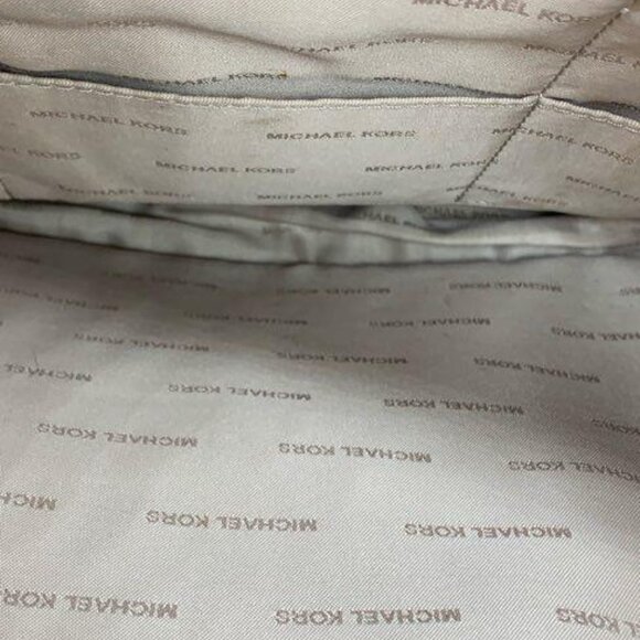 MICHAEL KORS, NWOT Tote Bag Accessory Carryall Handbag Style Fashion Purse - Picture 6 of 7